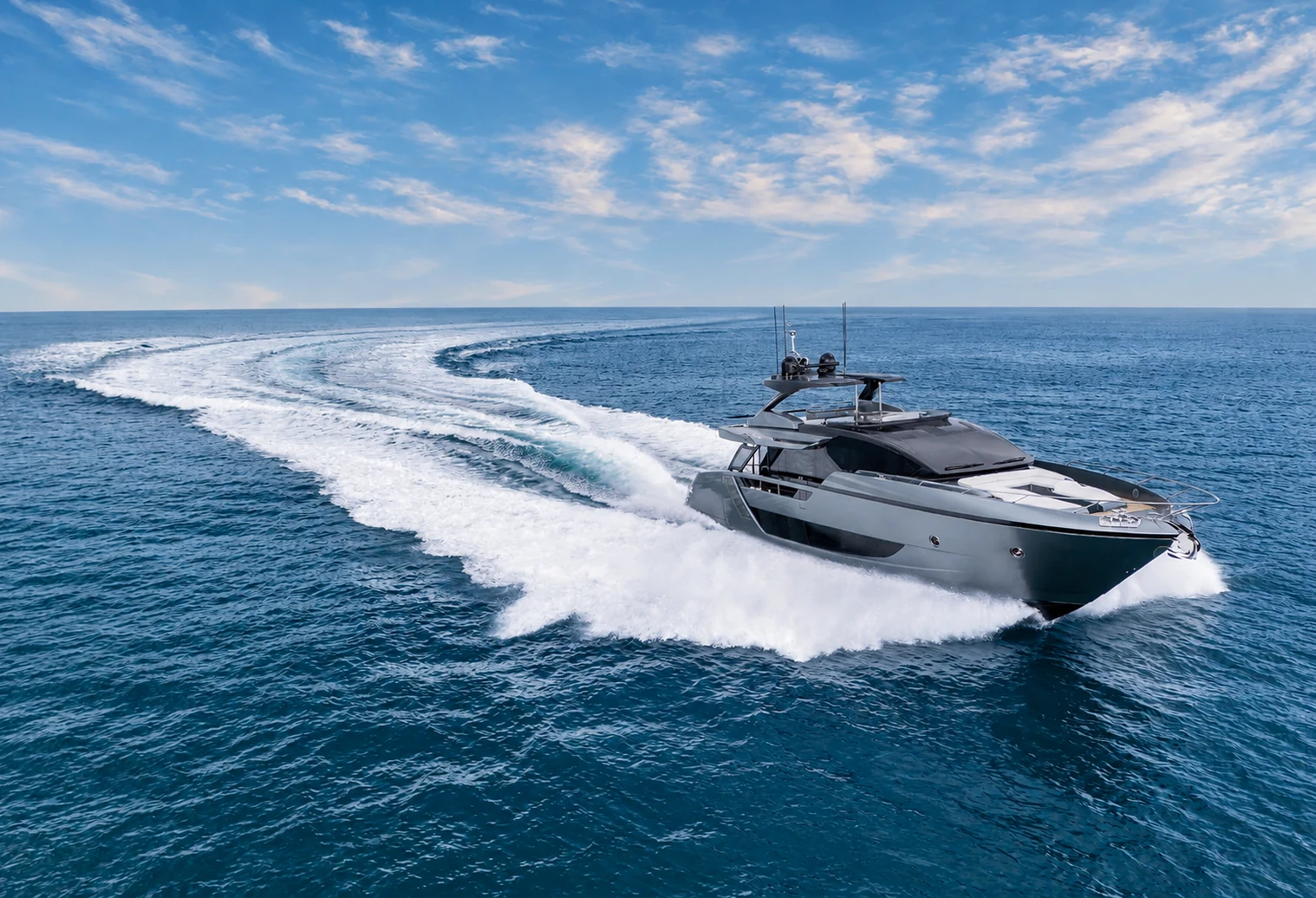 Exterior view of Riva 82