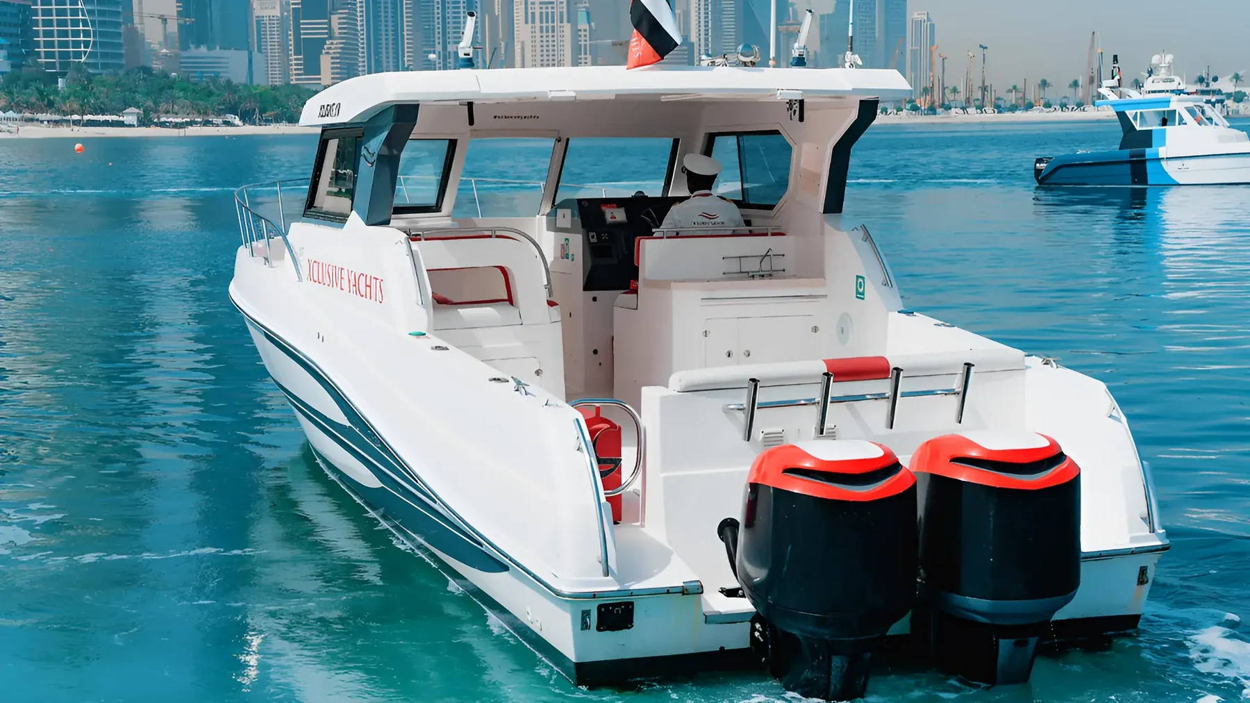 Stern and outboard engines of Xclusive 13
